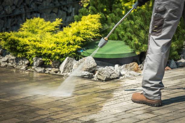 Professional Pressure Washing in Hiawatha, KS